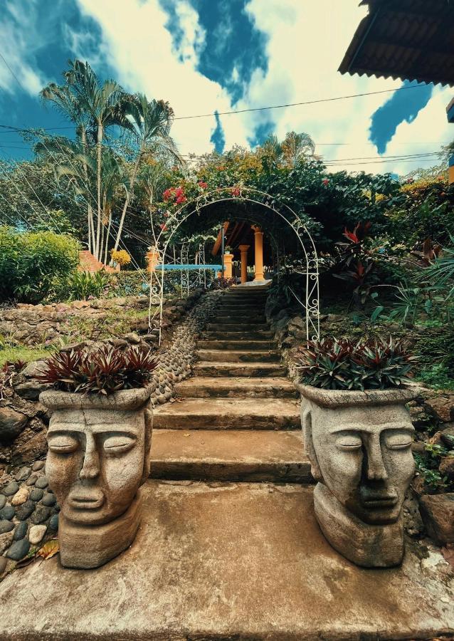 Siwo Art Guesthouse Playa Ocotal 外观 照片