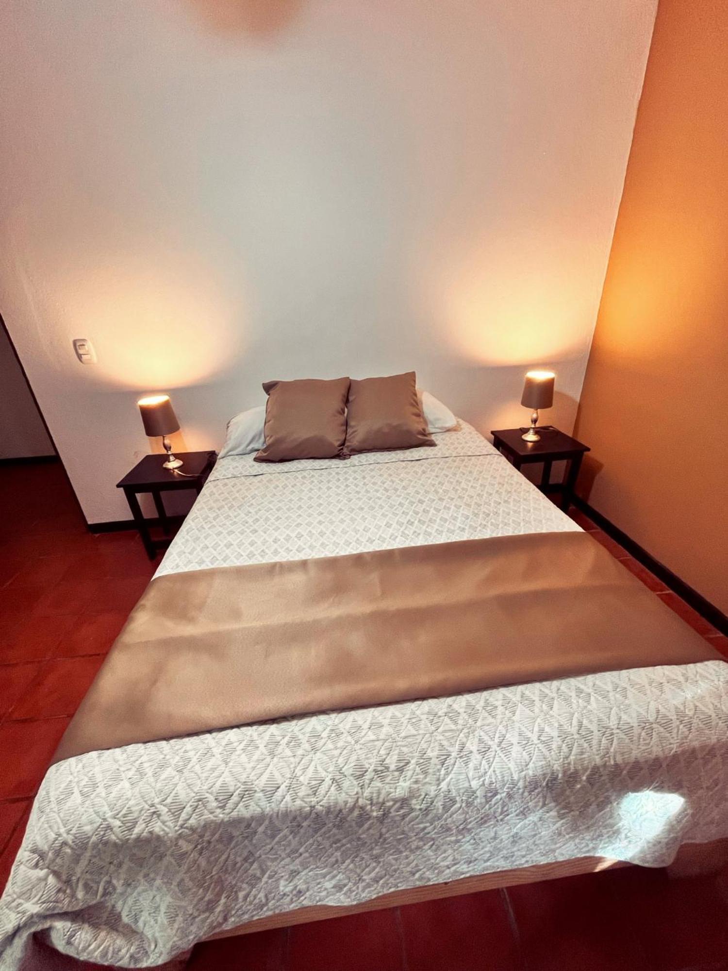 Siwo Art Guesthouse Playa Ocotal 外观 照片